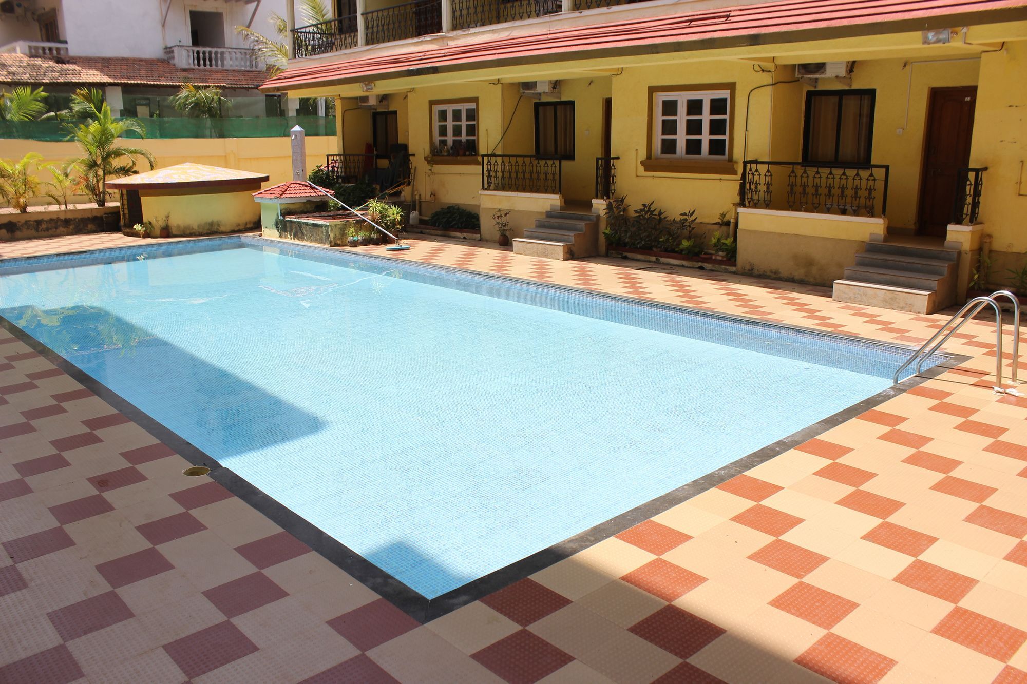 Oyo 7333 V Palms Hotell Candolim Exteriör bild